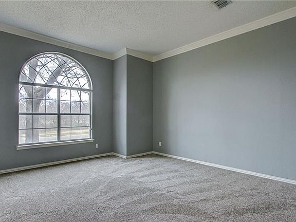 5th image of 2313 Brassington Ln