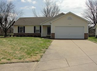 319 Jana Dr, Florissant, MO