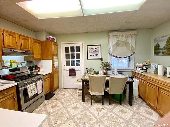 5th image of 6324 Wetherole St