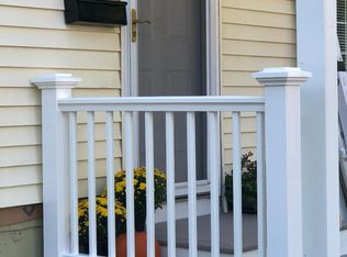 46 Garden Dr #48, Fairfield, CT 06825