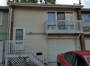 1564 Elder Dr, Aurora, IL 60506