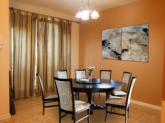 3rd image of 1423 Acorn Ct
