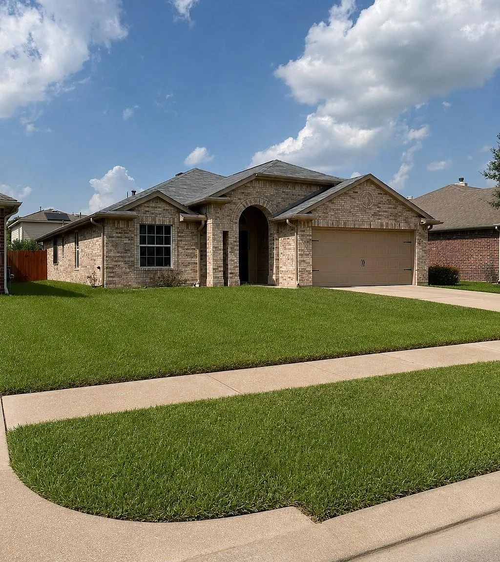 3 bed, 2.0 bath, 1786 sqft, $1,875 — Photo 2