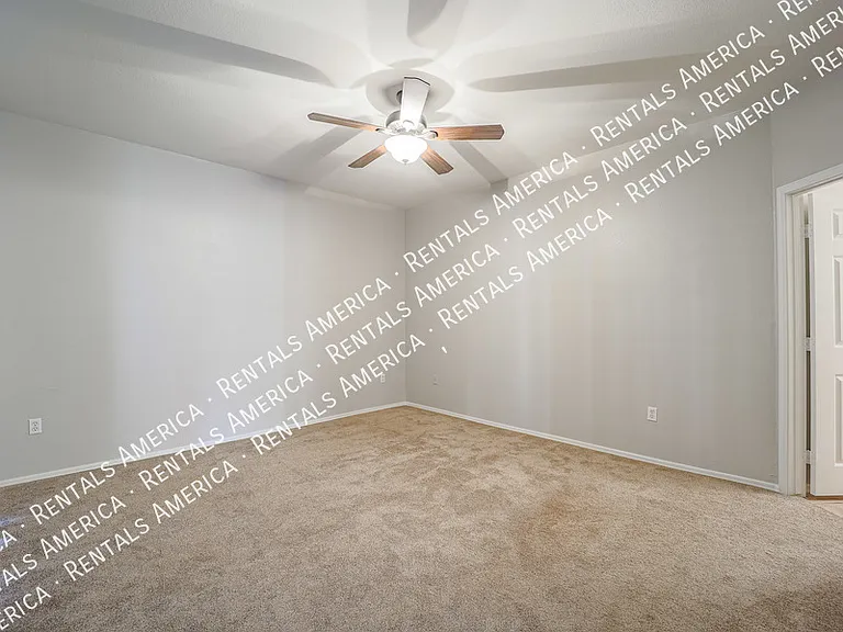 15050 N Thompson Peak Pkwy #2050 — Photo 17