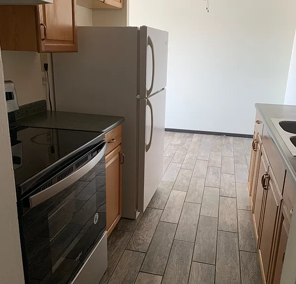 8835 N Swan Rd #7 — Photo 1