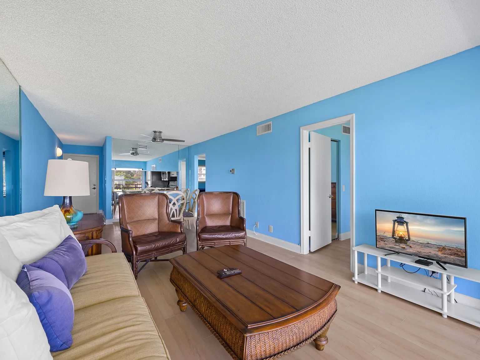 6177 Sun Blvd — Photo 4