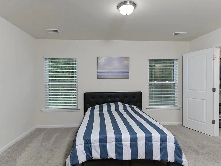 206 Orange Pond Ct — Photo 11