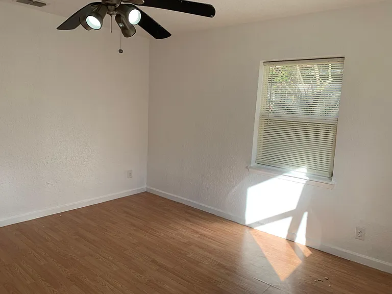 603 Deen Rd — Photo 4