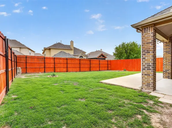 5817 Pine Flat Ct, Fort Worth, TX 76179