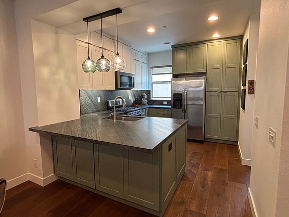 4th image of 5451 Ocean Unit 105