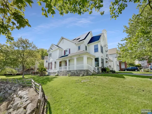 29 River Dell, Oakland, NJ 07436