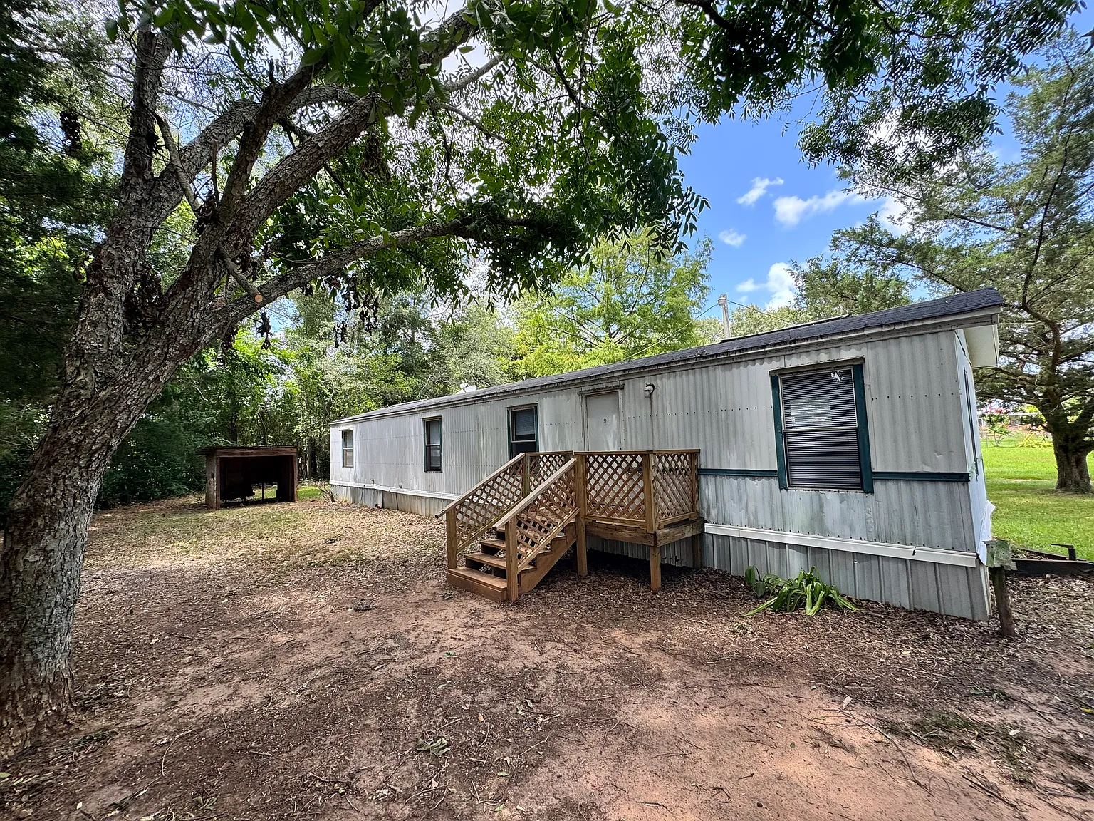 2 bed, 924 sqft, $900 — Photo 1