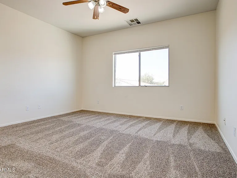 9928 W Chipman Rd — Photo 23