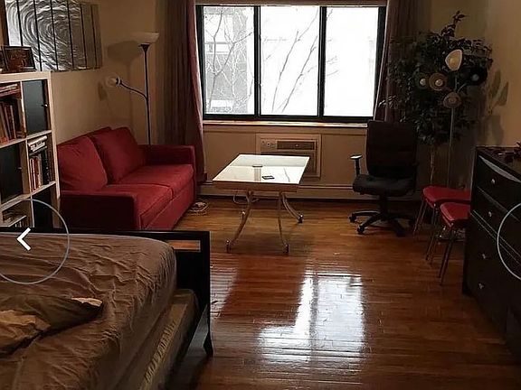 3rd image of 247 Eldridge St APT 2A