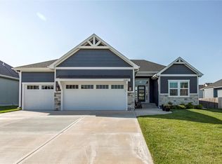 32263 W 165th St, Gardner, KS 66030