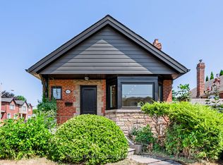 1627 Woodbine Heights Blvd, Toronto, ON M4B 3A3