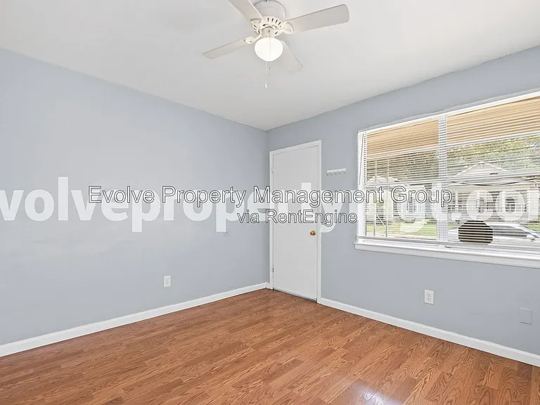 2020 Vinton Ave — Photo 4