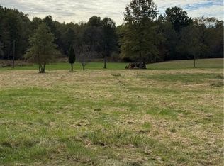 1657 Ridge Rd, Vienna, OH 44473