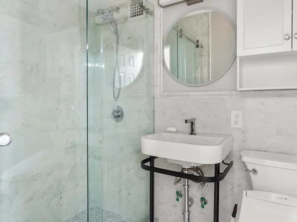 435 East 77th Street image 11 of 23