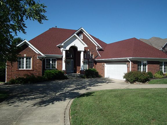 3rd image of 10504 Mountain Ash Lane