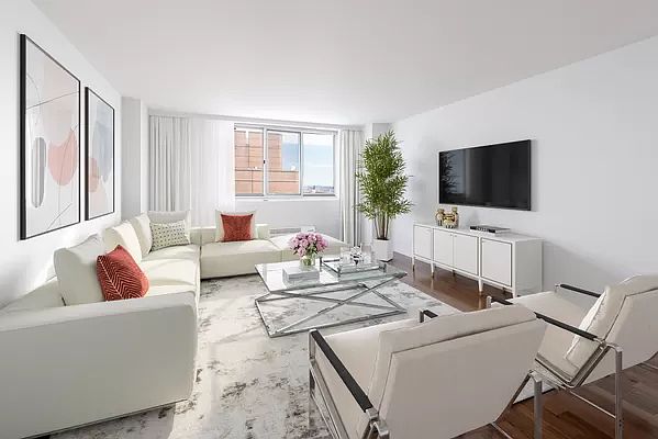 1st image of 345 E 93rd St APT 32K
