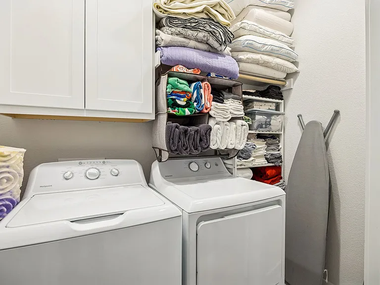 2357 Rook Dr — Photo 19