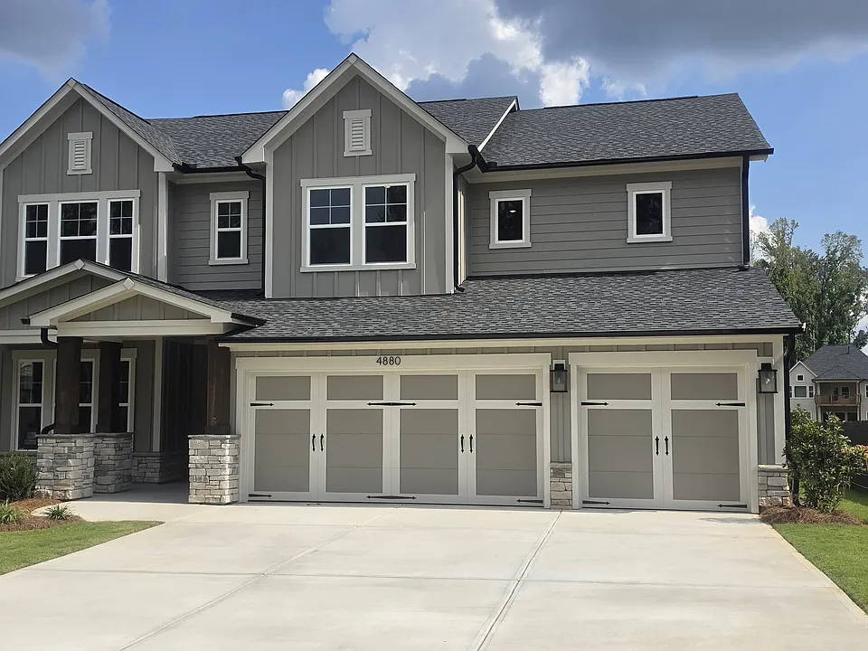 4880 Beechnut Cir