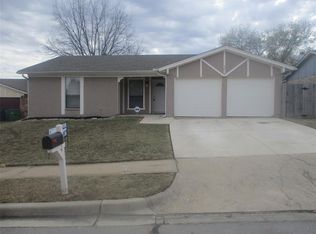 5816 Fender Ct, Watauga, TX 76148