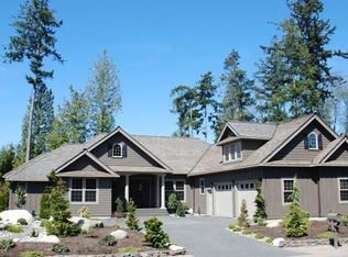 8641 Great Horned Owl Ln, Blaine, WA 98230