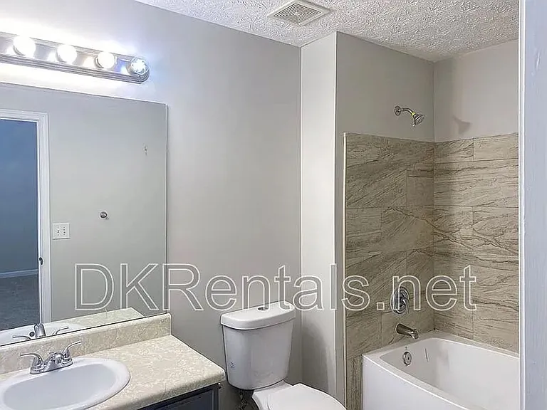 4141 High Park Ter — Photo 14