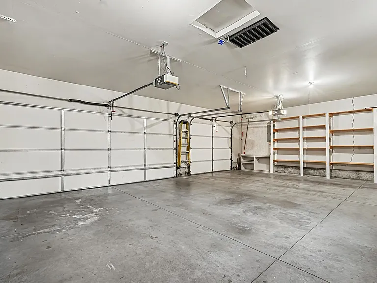4023 N Bayou Ln — Photo 24