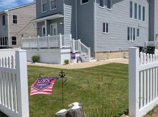 700 Beach Ave E, Brigantine, NJ 08203