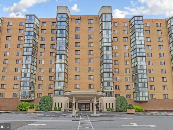 3310 N Leisure World Blvd APT 520, Silver Spring, MD 20906