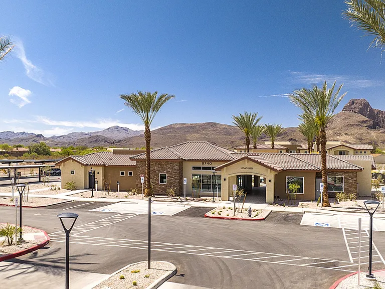 The Safford — Photo 28