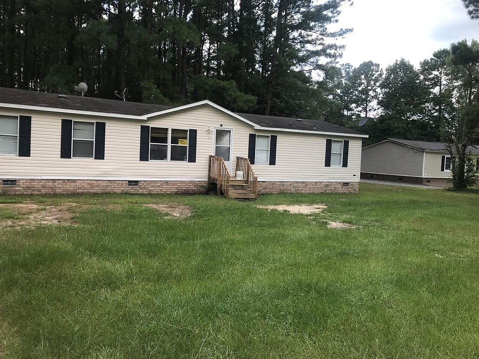 2nd image of 539 Oleander Dr