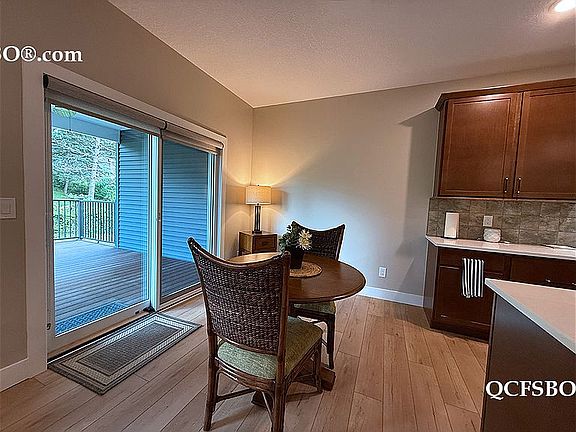 5th image of 4009 Meadowlark Ct