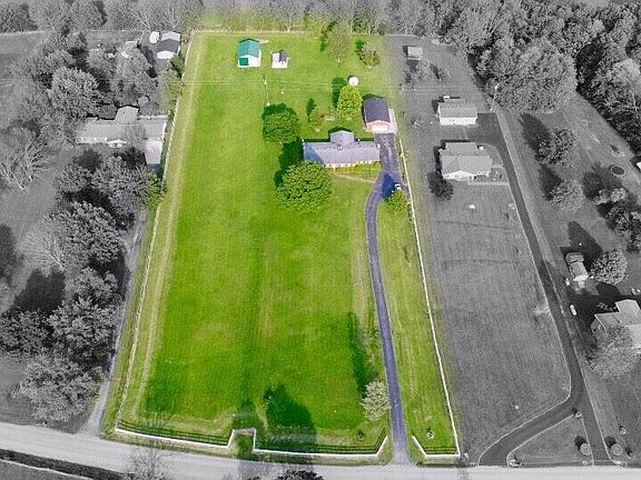 2nd image of 1043 Bethlehem Rd