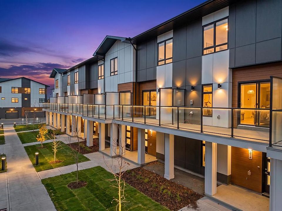 1st image of 8235 S 8th Ave SW #315