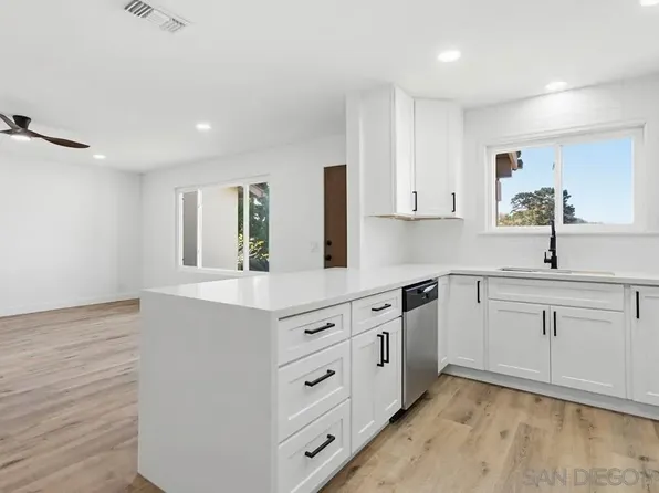 4379 Albatross Way, Oceanside, CA 92057