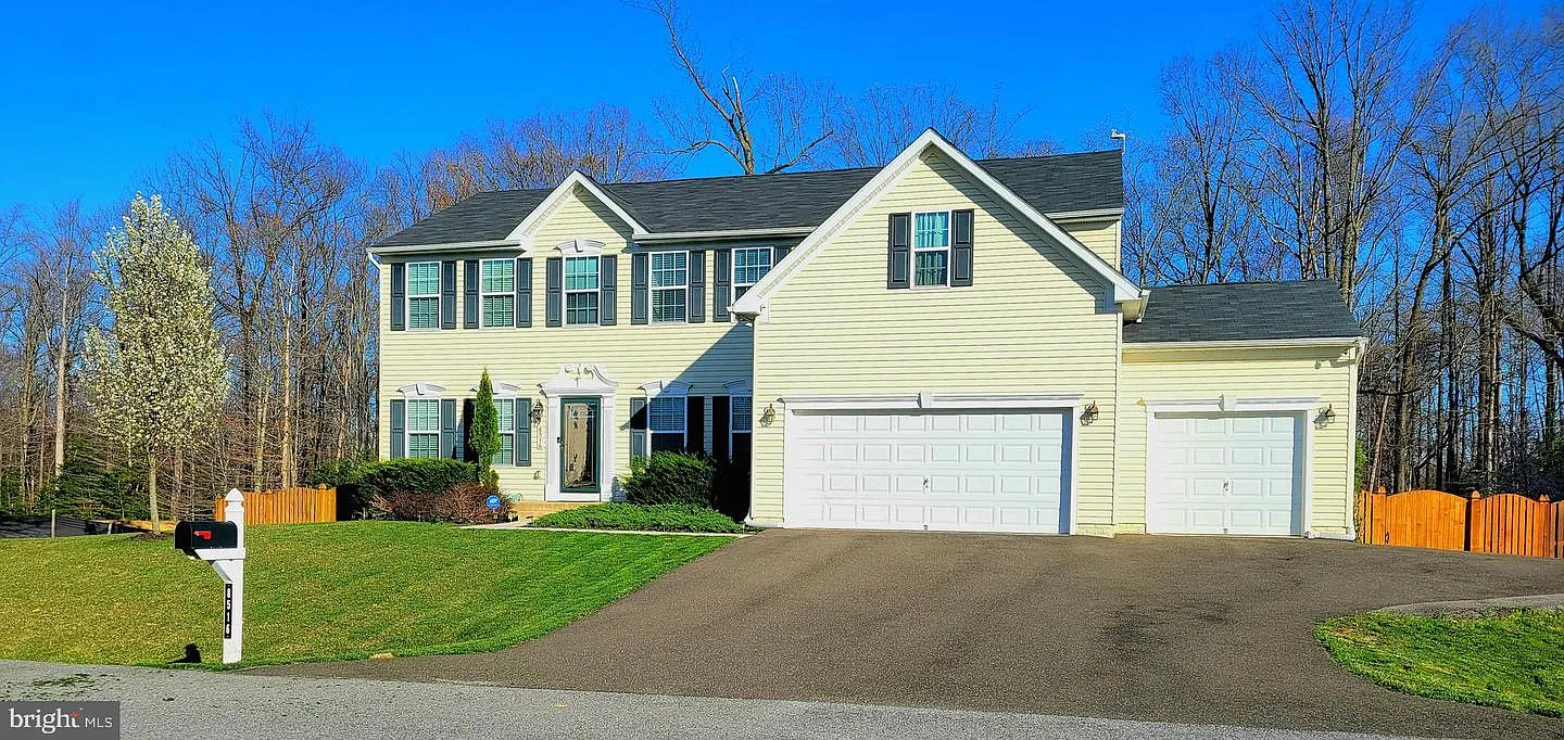 8516 Cedar Chase Dr photo 1