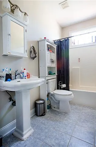710 Holly St — Photo 3