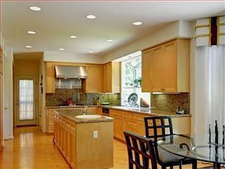 5th image of 18879 Bellgrove Cir