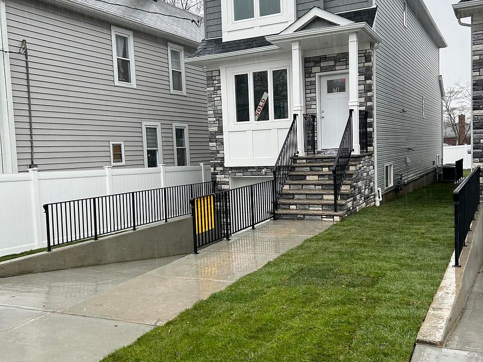 1st image of 76 Hooker Pl
