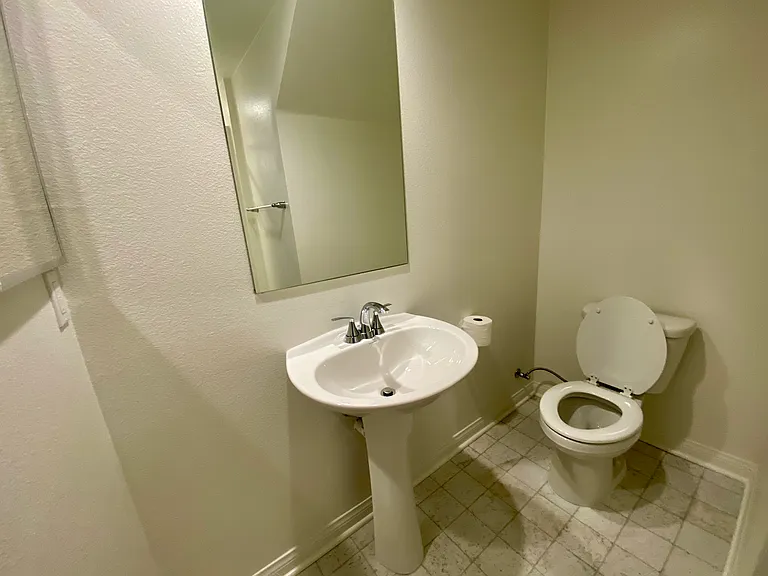 315 Liberty Way — Photo 13