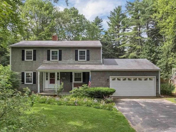 121 Pinewood Drive, Hopkinton, NH 03229