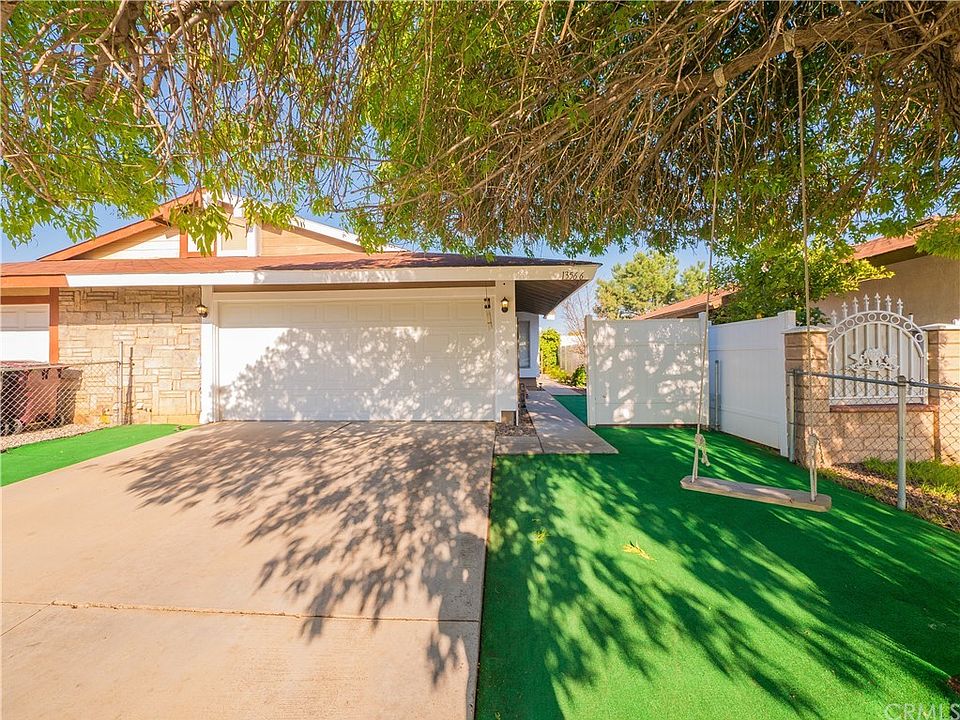 1st image of 13566 Rockcrest Dr