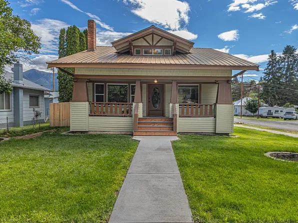 500 1st Ave E, Eureka, MT 59917