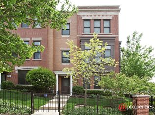 804 Laurel Ave, Highland Park, IL 60035