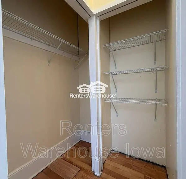 1215 25th St #1 — Photo 6