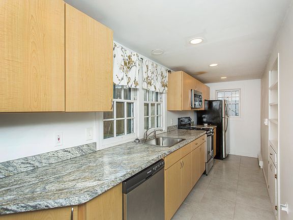 2nd image of 590 N Broadway #1